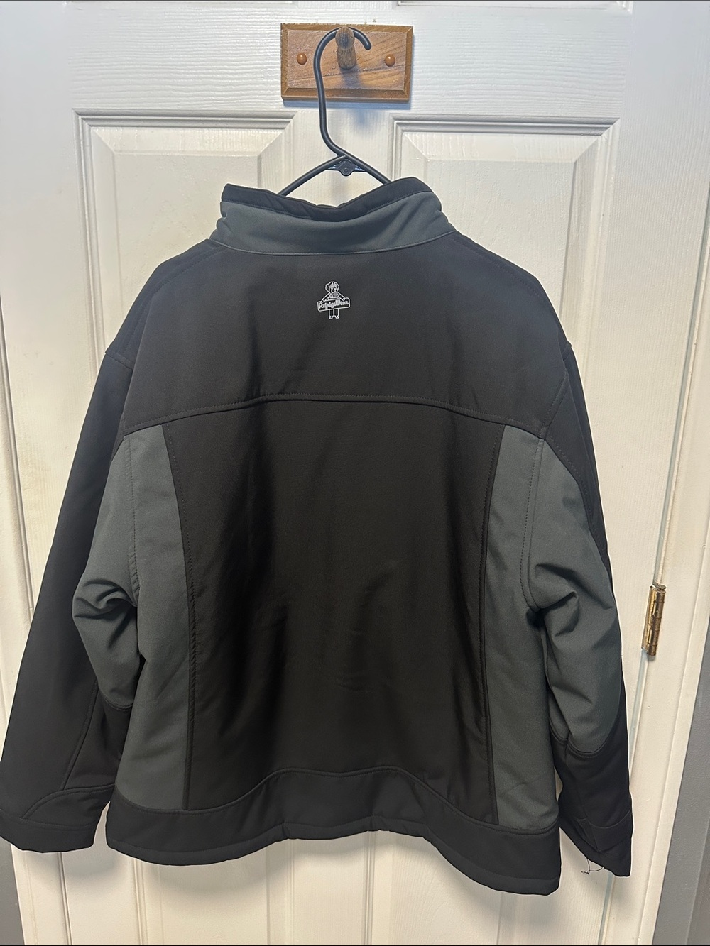 Insulated Softshell Jacket - Picture 5 of 11